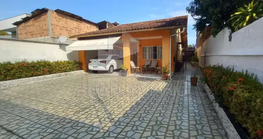 Casa para Venda em Porto Seguro, Campinho, 3 dormitórios, 1 suíte, 3 banheiros, 1 vaga