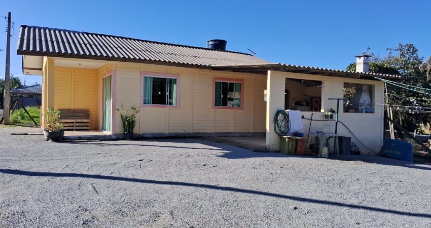 Casa com 2 Dormitórios no Braço São João - Santo Amaro da imperatriz/SC
