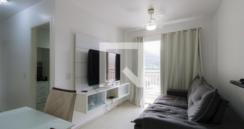 Apartamento para alugar com 50m², 2 quartos e 1 vaga