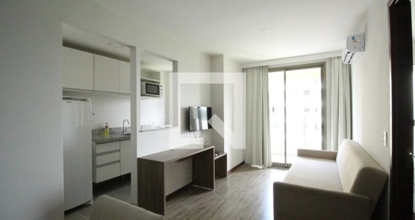 Apartamento para alugar com 60m², 1 quarto e 1 vaga