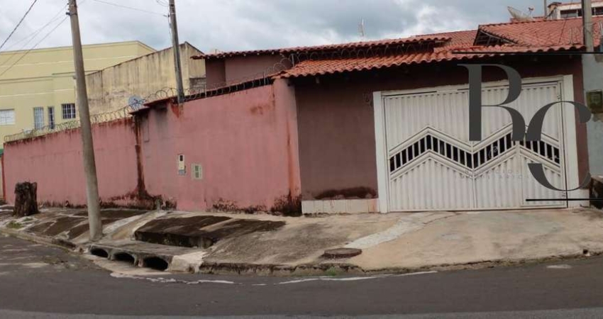 Casa para Venda em Sorocaba, Jardim Eden Ville, 3 dormitórios, 1 suíte, 3 banheiros, 2 vagas