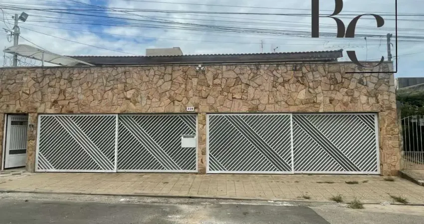 Casa para Venda em Sorocaba, Vila Barão, 3 dormitórios, 1 suíte, 2 banheiros, 4 vagas