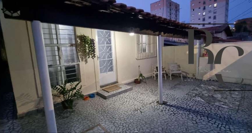 Casa para Venda em Sorocaba, Altos do Trujillo, 3 dormitórios, 1 banheiro, 6 vagas