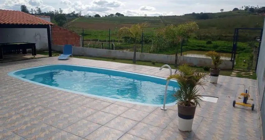 Chácara para Venda em Sorocaba, Caguassu, 5 dormitórios, 1 suíte, 3 banheiros, 4 vagas