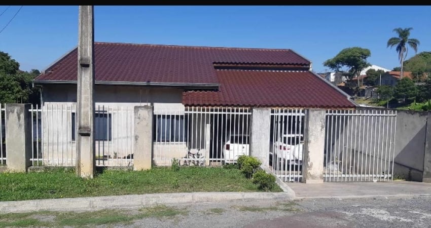 Excelente Oportunidade! Casa com mais 5 casas de aluguel - Renda Extra de R$5.000,00/mês.