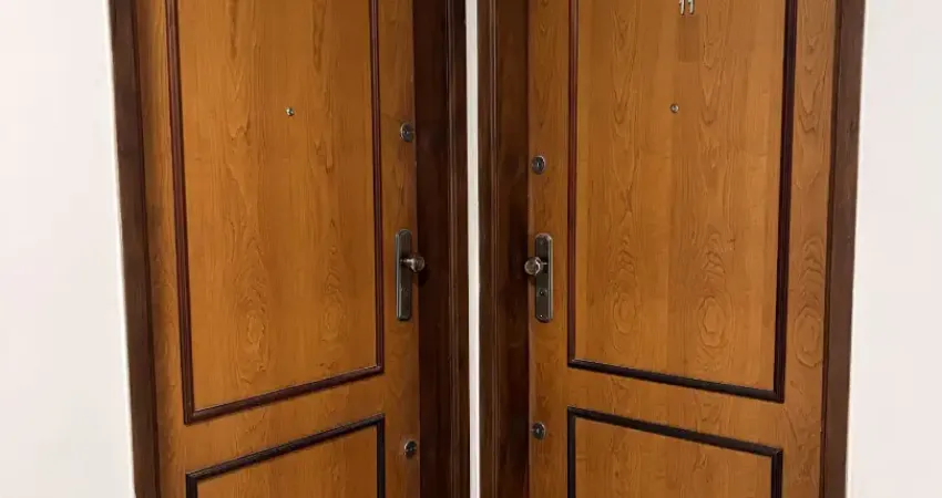 Seu novo lar no coração do cabral ! apartamento com 90m2 totais .