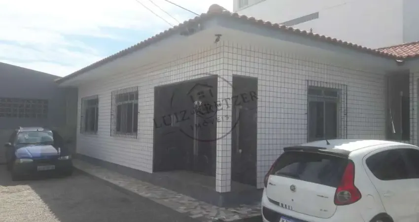 Casa para Venda em São José, Serraria, 3 dormitórios, 2 banheiros, 5 vagas