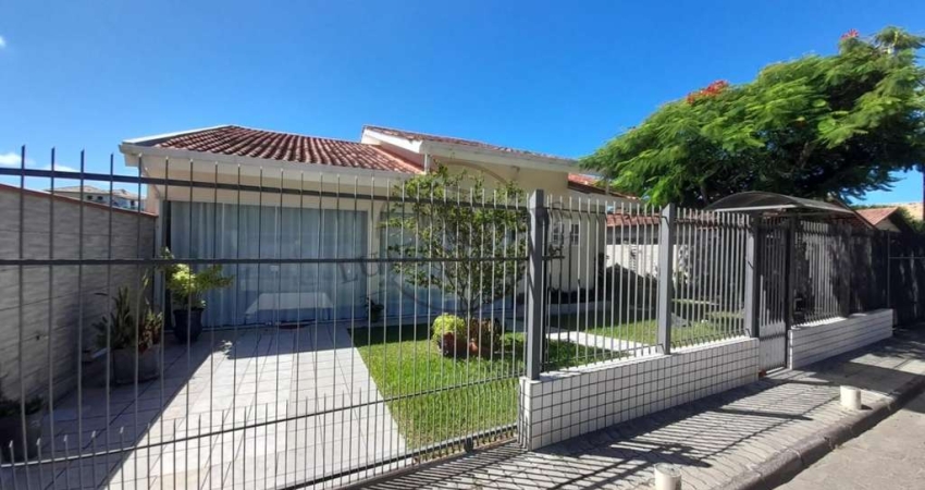 Casa para Venda em Florianópolis, Ingleses do Rio Vermelho, 4 dormitórios, 1 suíte, 4 banheiros, 3 vagas