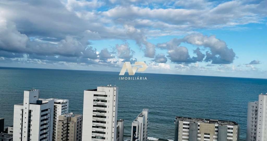 Apartamento reformado à venda em Setúbal | Andar alto com vista definitiva para o mar e 2 vagas de garagem