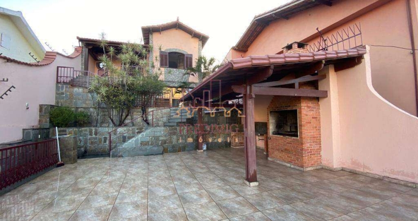 Casa à venda, 3 quartos, 1 suíte, 4 vagas, Sagrada Família - Belo Horizonte/MG