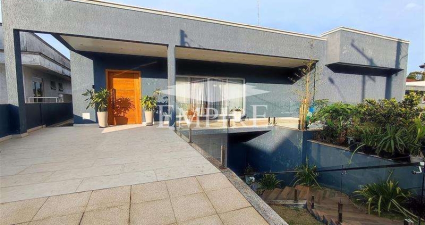 Casa com 3 quartos à venda na Avenida Cizalpina, Arujázinho IV, Arujá