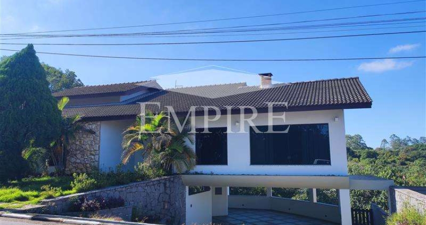 Casa com 3 quartos para alugar na Avenida das Cerejeiras, Arujázinho IV, Arujá