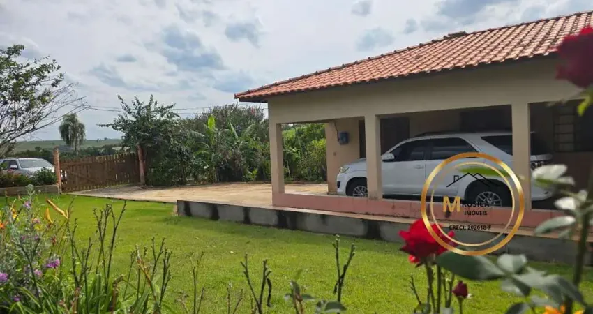 Sítio para Venda em Tatuí, Área Rural de Tatuí, 2 dormitórios, 1 banheiro, 10 vagas