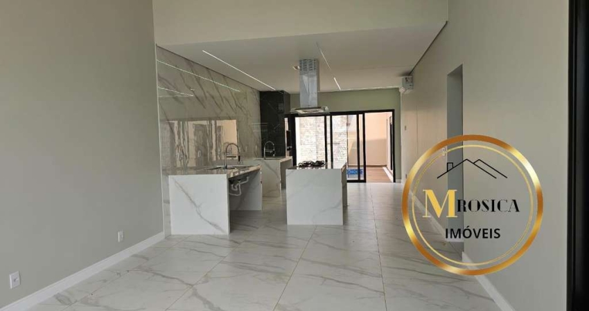 Casa em Condomínio para Venda em Boituva, PORTAL VILLE JARDIM EUROPA, 3 dormitórios, 3 suítes, 4 banheiros, 2 vagas
