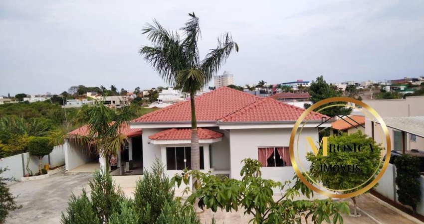Chácara para Venda em Boituva, Jardim Flamboyant III, 3 dormitórios, 1 suíte, 2 banheiros, 4 vagas