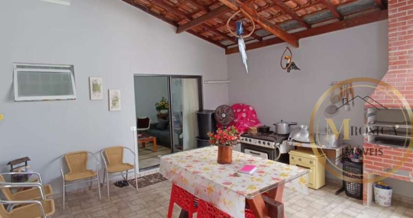 Casa para Venda em Boituva, Residencial Água Branca, 3 dormitórios, 2 banheiros, 3 vagas