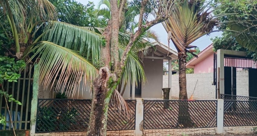 Casa Apta a Financiamento de 83m em Terreno de 250m em São Luiz do Oeste - Distrito de Toledo