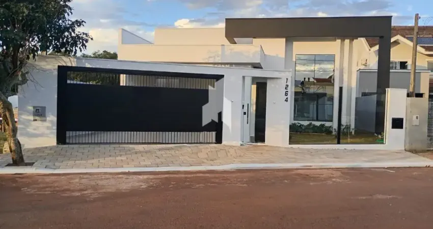Casa Alto Padrão Moderna próxima ao Lago Novo com 3 Suítes Piscina e Churrasqueira