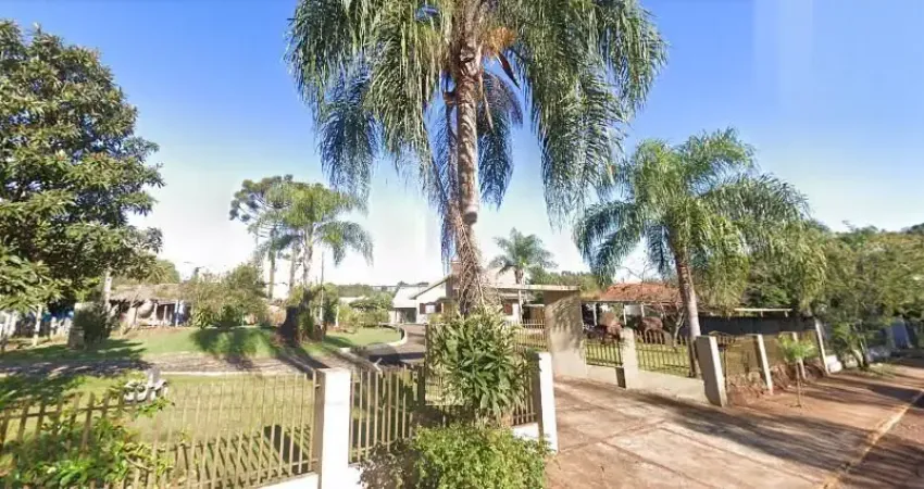 ALUGA Lindíssima Chácara 5007m com excelente casa com ambientes amplos Jd Concórdia