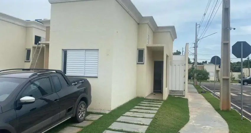 Casa em condomínio fechado com 2 quartos à venda no Parque Georgia, Cuiabá 