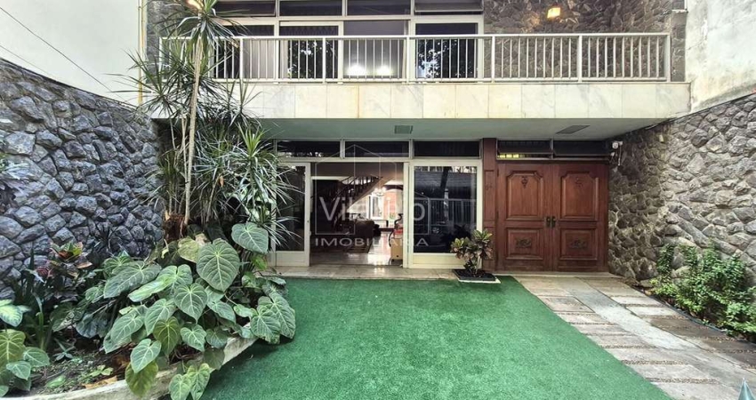 Casa para Venda na Tijuca 3 Quartos Próxima Praça Saens Pena 283m²