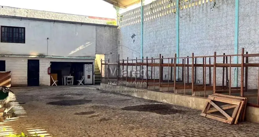 Barracão / Galpão / Depósito à venda na César Burlamaqui (antiga Rua Aracati), Vila Maria Helena, Duque de Caxias