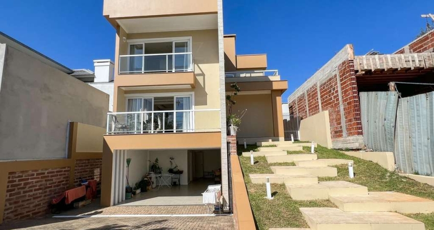 Casa com 4 quartos à venda na Avenida Leo Kraether, 3300, Country, Santa Cruz do Sul