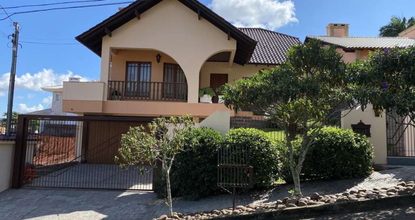 Casa 3 dormitórios em condomínio fechado próxima do Mauá