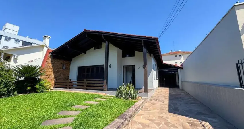 Excelente oportunidade em localização estratégica para morar ou empreender!