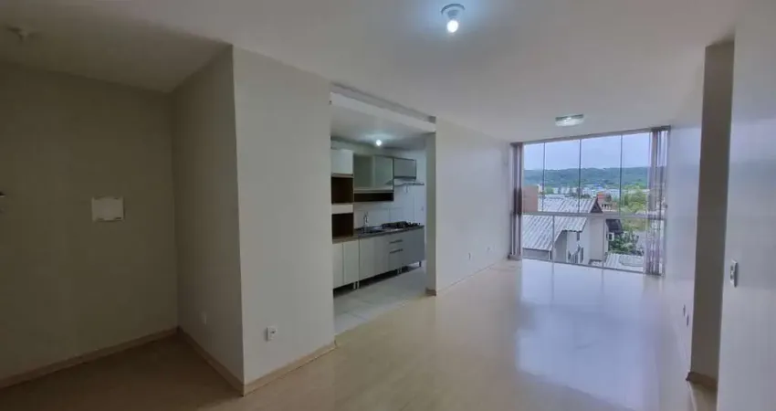 Apartamento semimobiliado de 2 dormitórios próximo a unisc