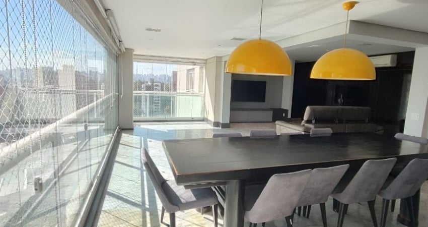 Apto à venda  de 157m² com 3 suítes na Vila Nova Conceição -São Paulo/SP