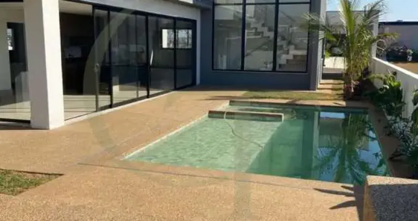Casa á Venda no Condomínio Villas do Golfe - Itu SP