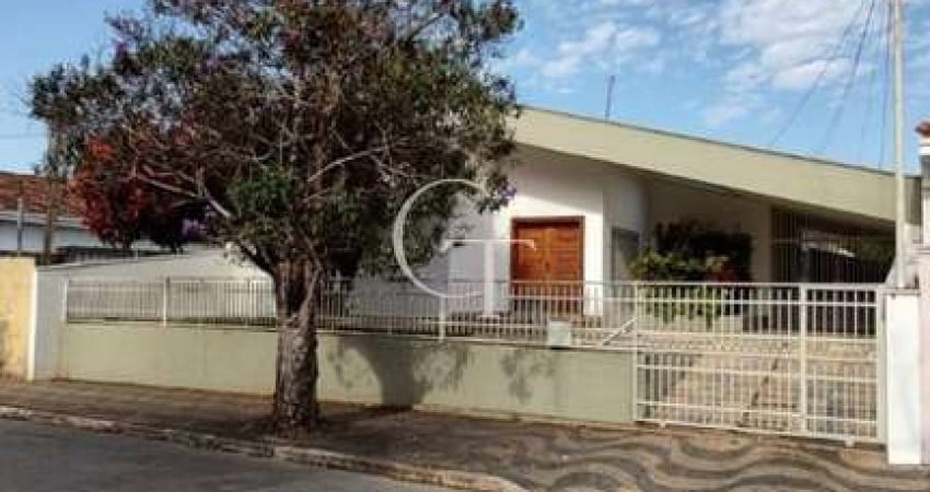 Casa á Venda com excelente localização na Vila Nova (AL)