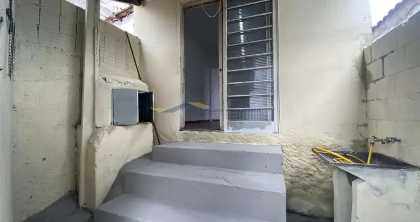 Casa com 1 quarto para alugar na Rua Monsenhor Antônio Pepe, 101, Vila Flora, Salto