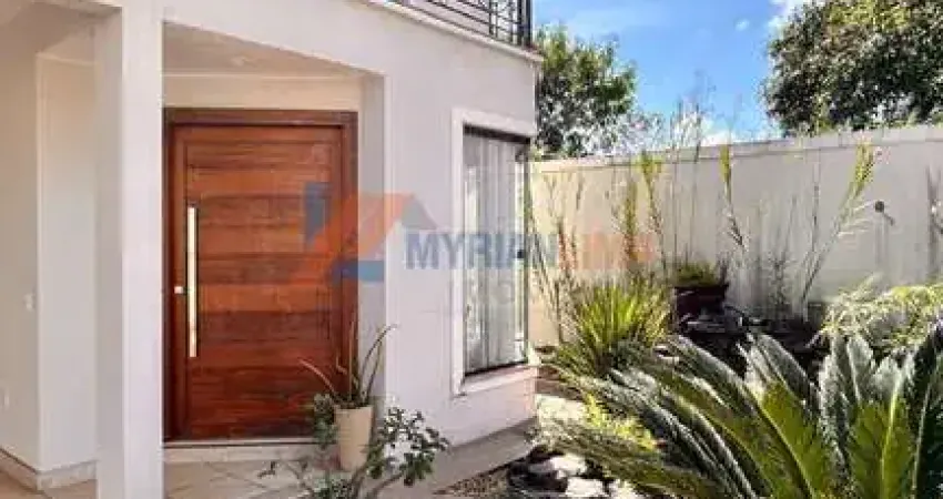 Casa com 3 quartos à venda na Dois, 41, Jardim Amália, Volta Redonda