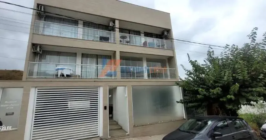 Apartamento com 3 quartos à venda na Pastor Moacir Lima, 174, Jardim Amália, Volta Redonda