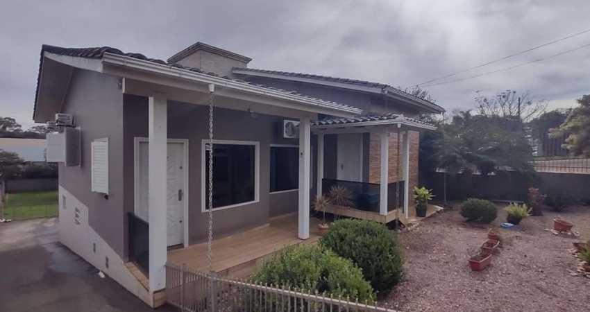 Casa para Venda em Criciúma, Cidade Mineira Nova, 3 dormitórios, 1 suíte, 2 banheiros, 3 vagas