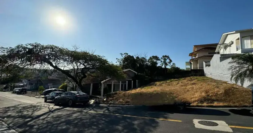 Terreno à venda na Rua Othília Bussolo Stopassoli, 1, Pio Corrêa, Criciúma