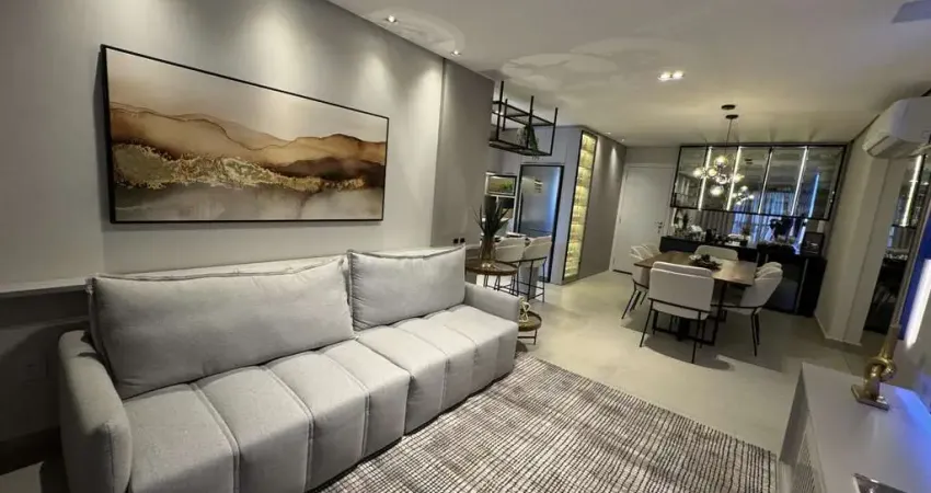 Apartamento para Venda em Criciúma, Comerciário, 3 dormitórios, 1 suíte, 2 banheiros, 2 vagas