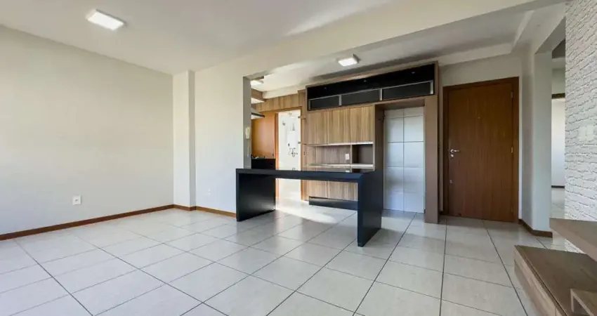 Apartamento para Venda em Criciúma, Centro, 3 dormitórios, 1 suíte, 2 banheiros, 2 vagas