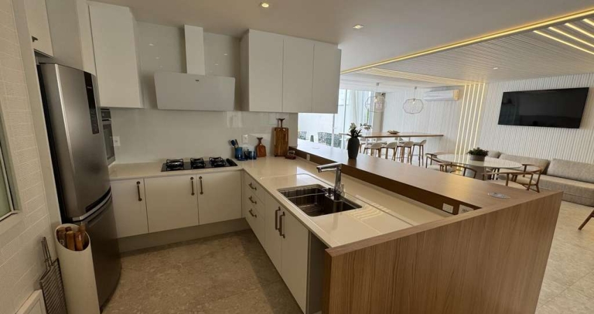 Apartamento para Venda em Balneário Rincão, Centro, 3 dormitórios, 1 suíte, 2 banheiros, 2 vagas