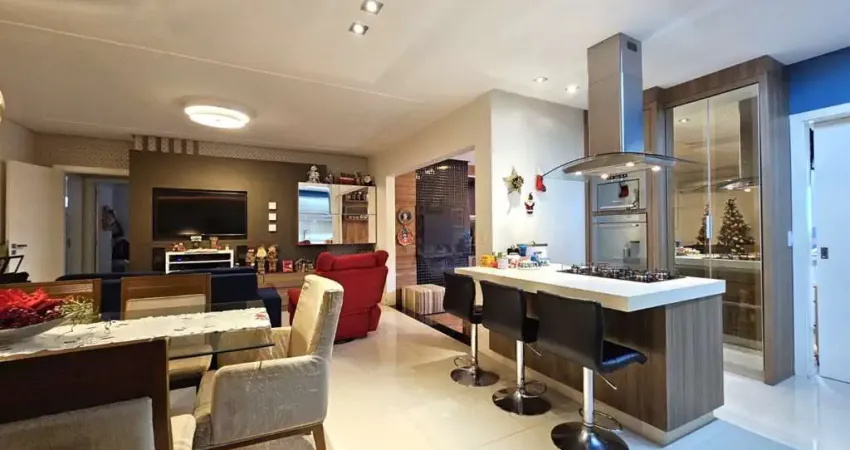 Apartamento para Venda em Criciúma, Centro, 3 dormitórios, 3 suítes, 4 banheiros, 2 vagas