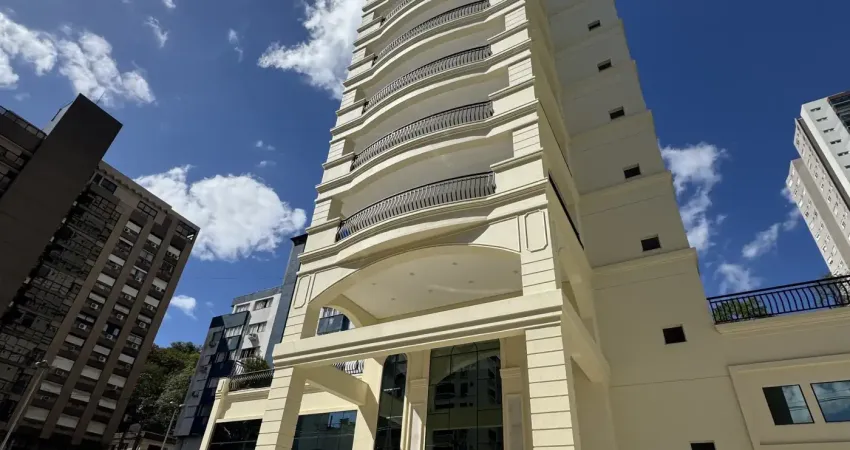 Apartamento com 4 quartos à venda na Rua Engenheiro Fiuza da Rocha, 1, Centro, Criciúma