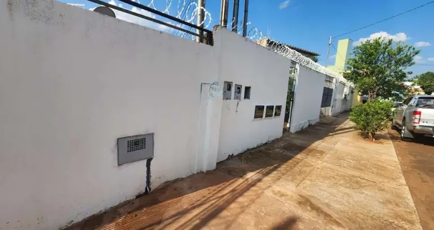 Casa térrea vila - prox. mercado central - horto florestal da ernesto gaisel