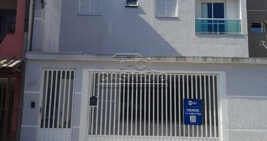 Apartamento  2 quintais  á 10 mts do Centro de  Vila .Marina Santo André