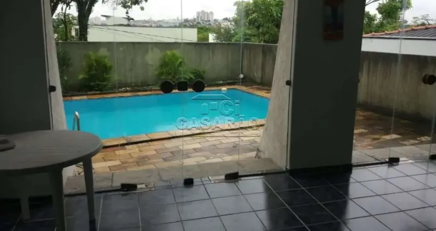 Casa com 3 quartos à venda na Rua Winston Churchill, 420, Jardim São Caetano, São Caetano do Sul