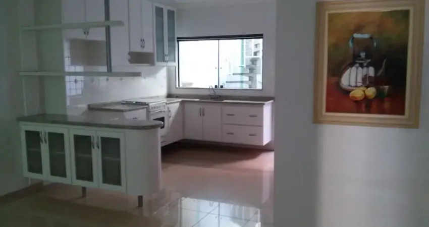 Casa com 3 quartos à venda na Rua Piracicaba, 61, Olímpico, São Caetano do Sul