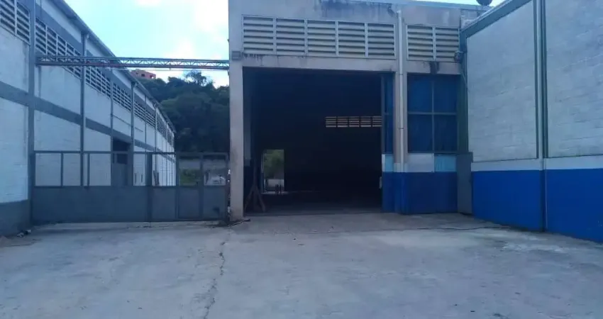 GALPÃO 850 M2 AO LADO POSTO 22, RODOVIA REGIS BITTENCOURT - EMBU