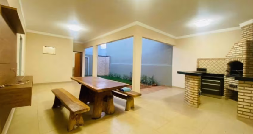 Lindo imovel 3 dormitórios sendo 1 suite com  Recém reformado, oótima localização