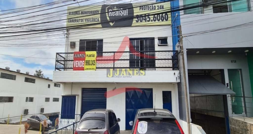 Prédio à venda na Tapir Rocha, 9692, Centro, Viamão